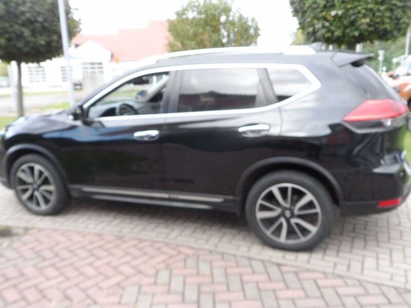 Nissan X-Trail Tekna 4x4